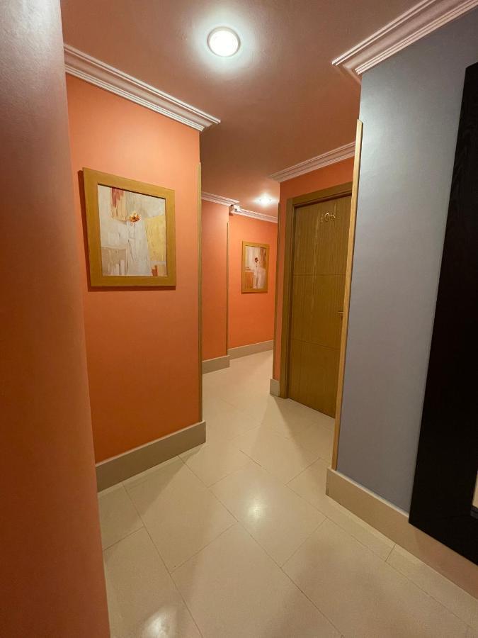 Hostal Santiago 2 Burgos Ngoại thất bức ảnh