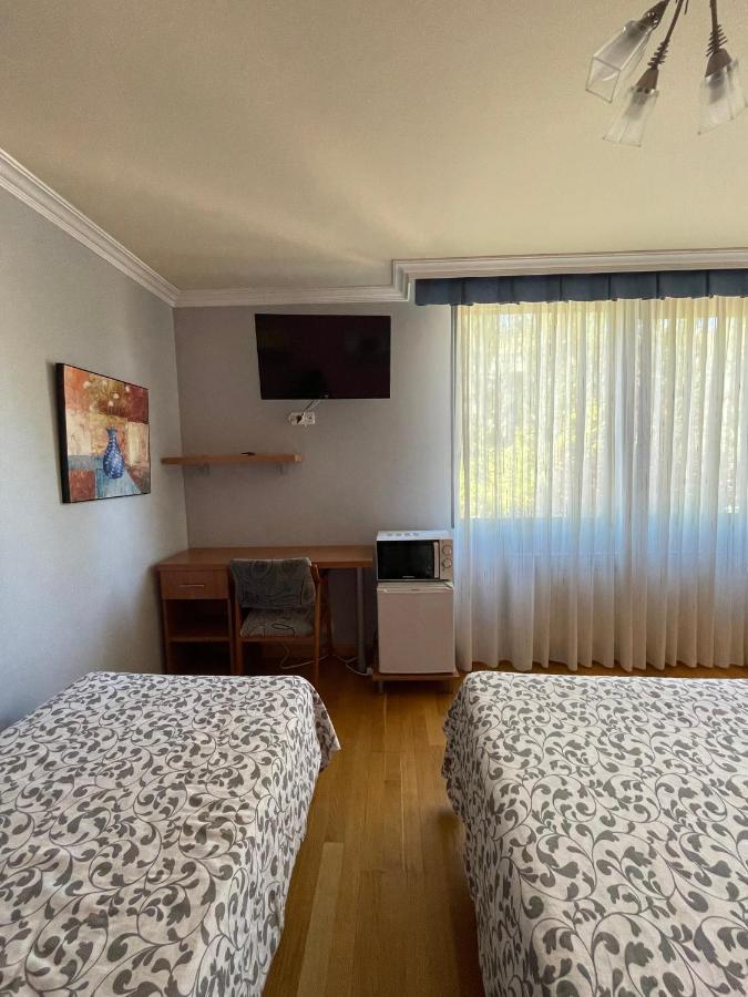 Hostal Santiago 2 Burgos Ngoại thất bức ảnh